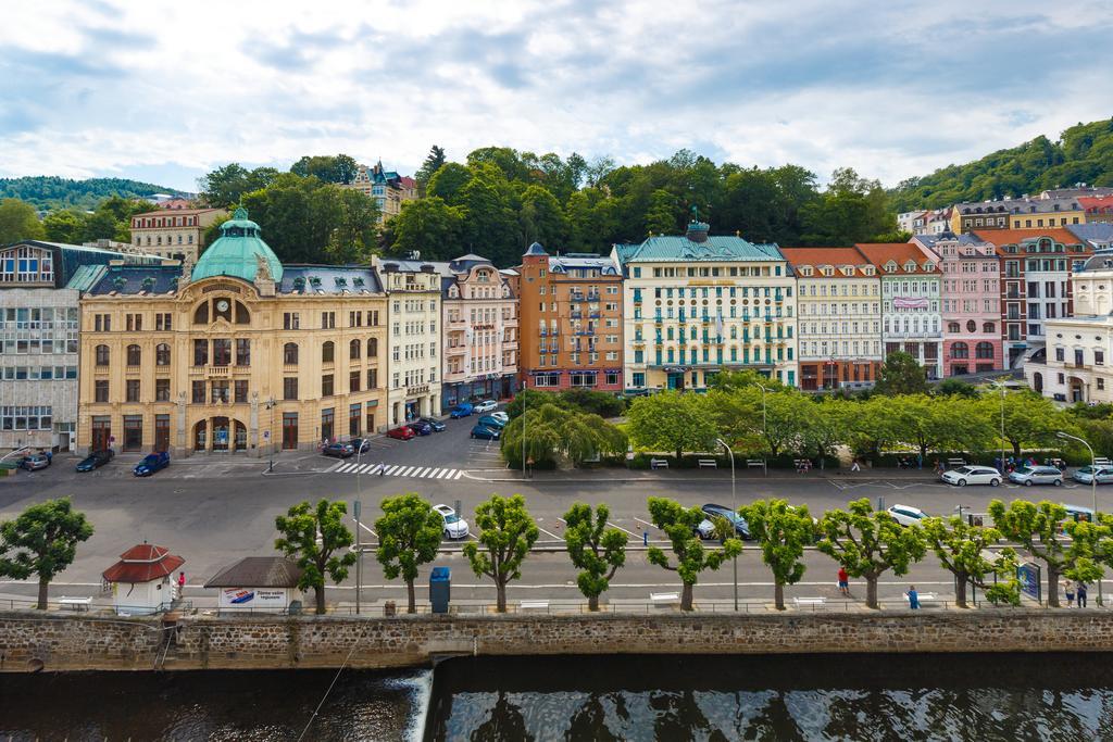 Apartments Bohemia Rhapsody Karlovy Vary Exterior foto