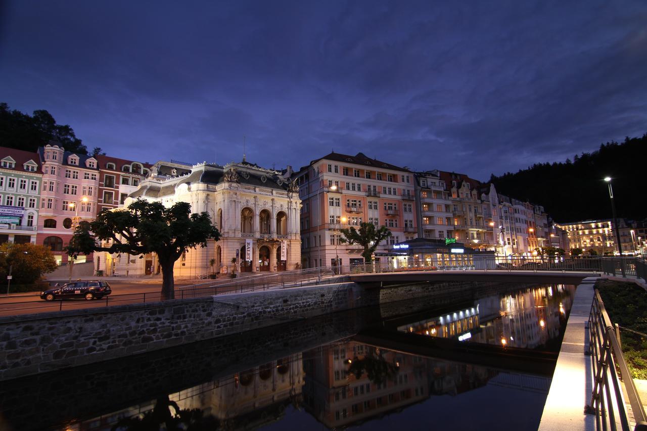 Apartments Bohemia Rhapsody Karlovy Vary Exterior foto